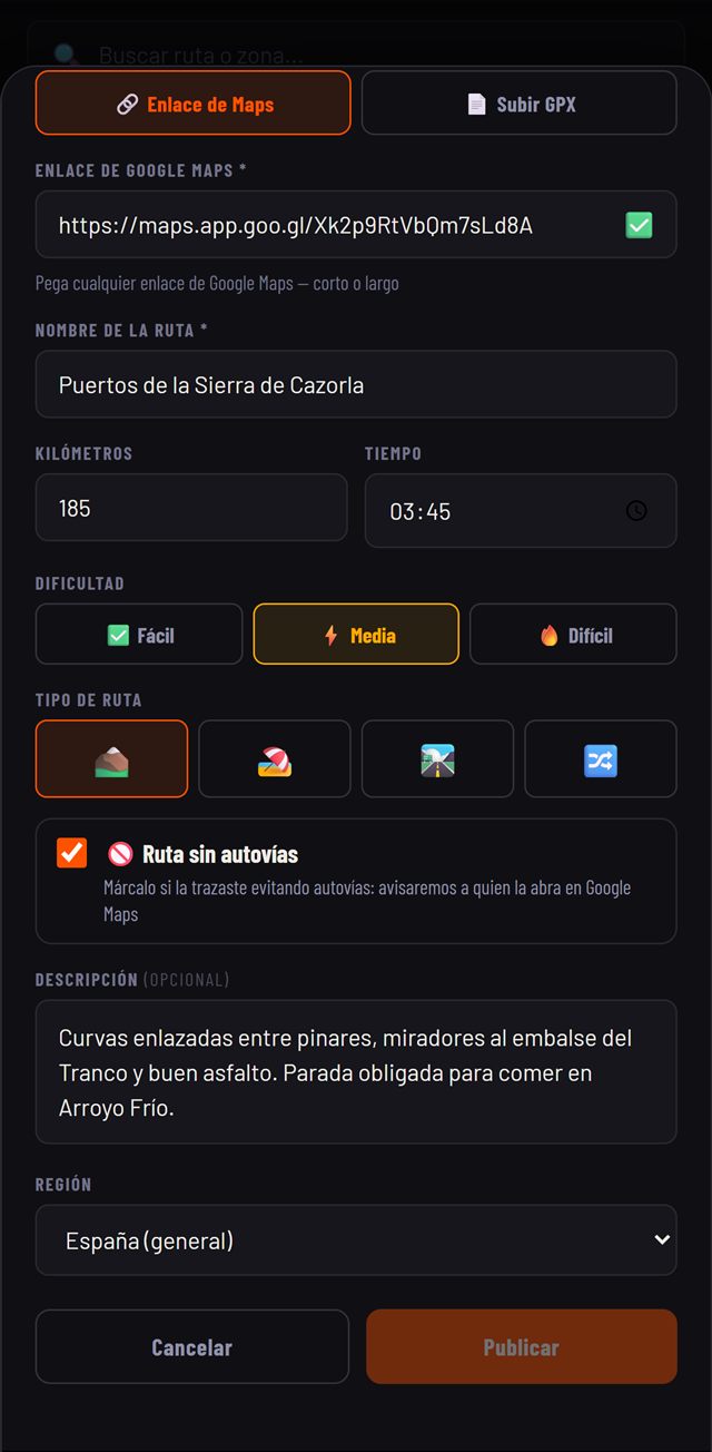 Formulario para publicar una ruta pegando un enlace de Google Maps o subiendo un GPX